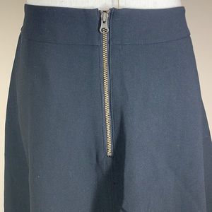 NWT Loft black seamed skirt sz S great fall look w/gold exposed back zipper